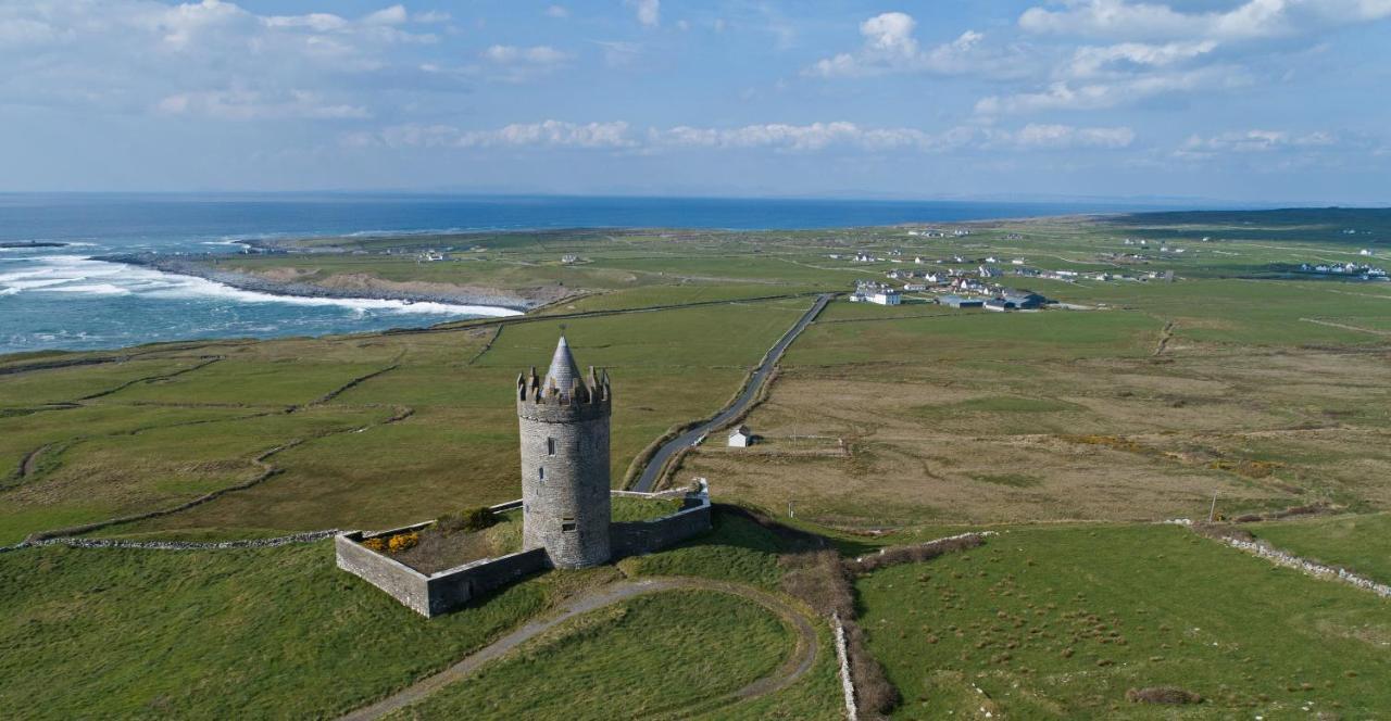 Lahinch View Bed & Breakfast Дулин Екстериор снимка